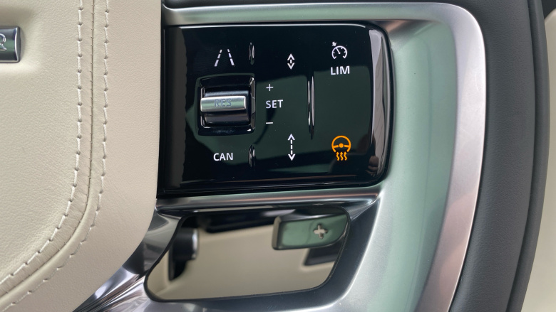 Land Rover Range Rover 3.0 D300 Edition 4dr Auto Diesel Estate